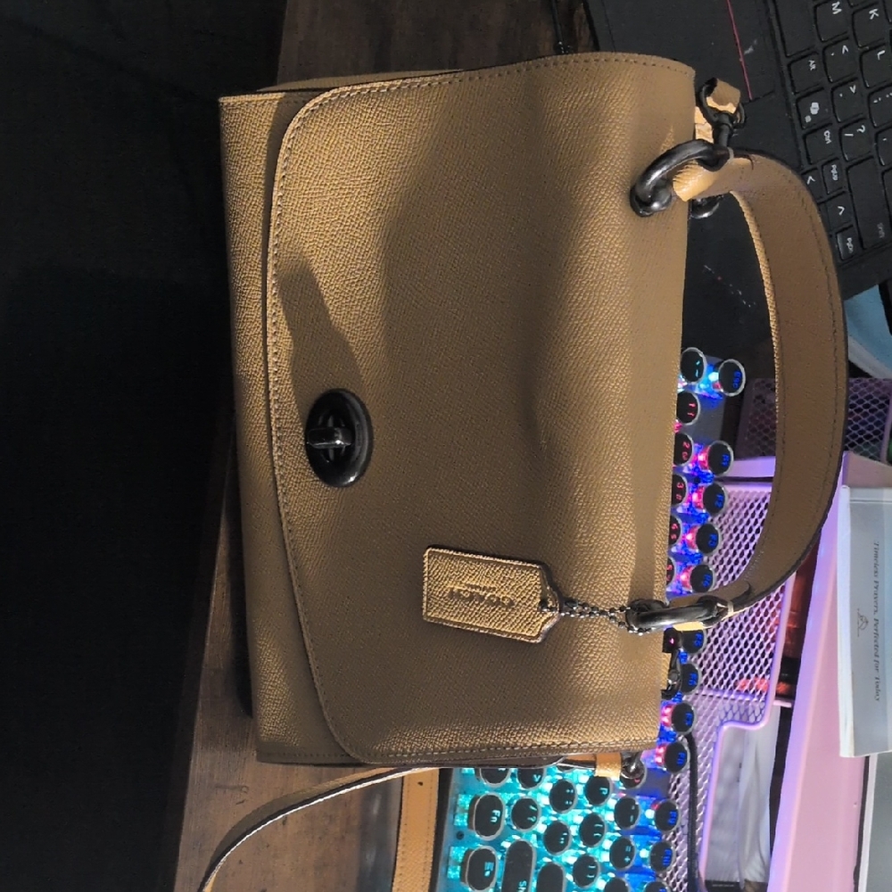Coach Leather Shoulder Bag